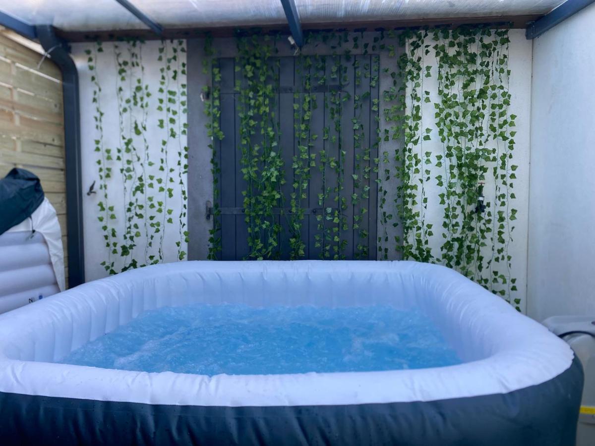 Carcalove - Pool, Billard & Jacuzzi - 10Pax Fontiès-dʼAude Eksteriør billede